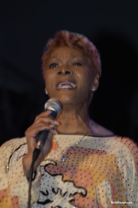 Dionne Warwick - Air Jamaica Jazz & Blues 2005 - The Art Of Music - Cinnamon Hill Golf Course, Rose Hall, Montego Bay - Negril Travel Guide, Negril Jamaica WI - http://www.negriltravelguide.com - info@negriltravelguide.com...!