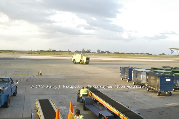 US Airways Inaugurtes New Service from Phoenix Sky Harbor International Airport to Sangster International Airport, Friday, December 18, 2009, Sangster International Airport, Montego Bay, St. James, Jamaica W.I. - Photographs by Net2Market.com - Barry J. Hough Sr, Photographer/Photojournalist - The Negril Travel Guide - Negril's and Jamaica's Number One Concert Photography Web Site with over 40,000 Jamaican Concert photographs Published -  Negril Travel Guide, Negril Jamaica WI - http://www.negriltravelguide.com - info@negriltravelguide.com...!