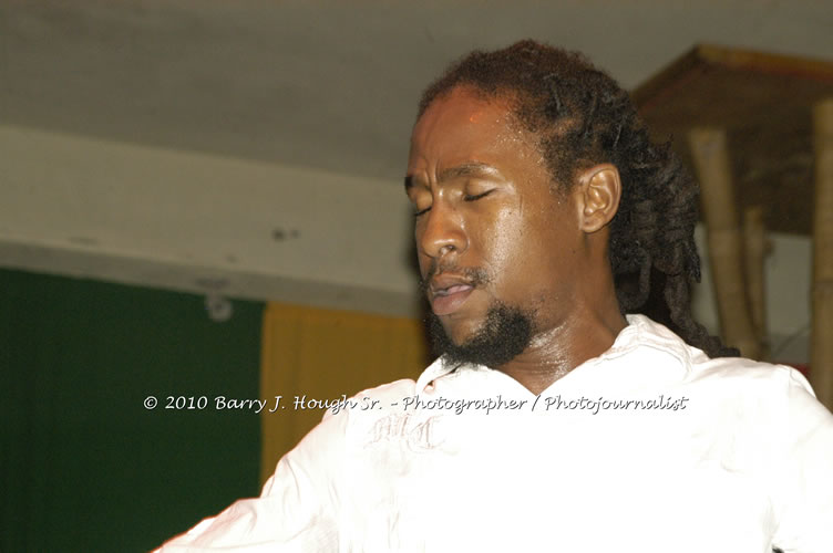 JAH Cure - Live In Concert @ Negril Escape Resort and Spa, December 15, 2009, One Love Drive, West End, Negril, Westmoreland, Jamaica W.I. - Photographs by Net2Market.com - Barry J. Hough Sr, Photographer/Photojournalist - Negril Travel Guide, Negril Jamaica WI - http://www.negriltravelguide.com - info@negriltravelguide.com...!