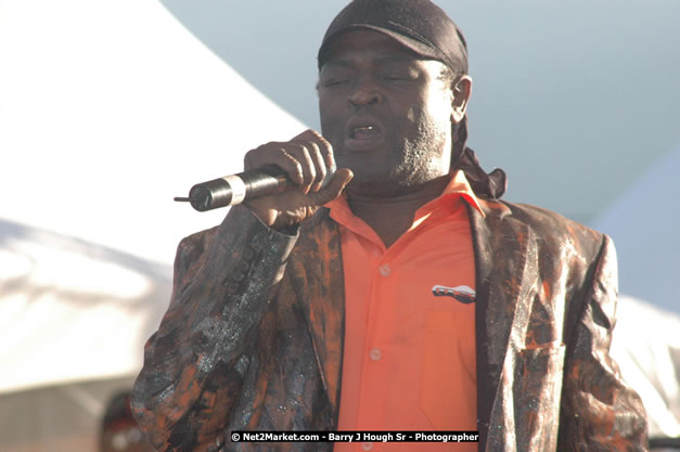 Sugar Minott at Tru-Juice Rebel Salute 2008 - The 15th staging of Tru-Juice Rebel Salute, Saturday, January 12, 2008, Port Kaiser Sports Club, St. Elizabeth, Jamaica W.I. - Photographs by Net2Market.com - Barry J. Hough Sr, Photographer - Negril Travel Guide, Negril Jamaica WI - http://www.negriltravelguide.com - info@negriltravelguide.com...!