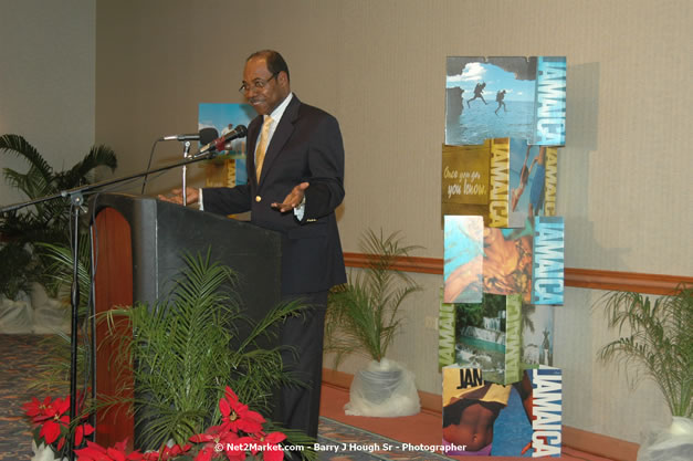 Red Cap Porters Awards - Minister of Tourism, Hon. Edmund Bartlett - Director of Tourism, Basil Smith - Friday, December 14, 2007 - Holiday Inn Sunspree, Montego Bay, Jamaica W.I. - Photographs by Net2Market.com - Barry J. Hough Sr, Photographer - Negril Travel Guide, Negril Jamaica WI - http://www.negriltravelguide.com - info@negriltravelguide.com...!