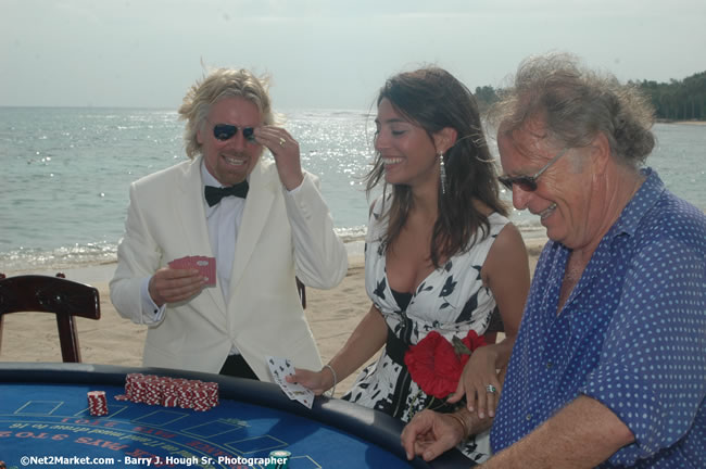 Press Conference - Virgin Atlantic Inaugural Flight To Montego Bay, Jamaica Photos - Sir Richard Bronson, President & Family, and 450 Passengers - Press Conference at the Royal Pavillion, Half Moon Resort, Montego Bay, Jamaica - Tuesday, July 4, 2006 - Negril Travel Guide, Negril Jamaica WI - http://www.negriltravelguide.com - info@negriltravelguide.com...!