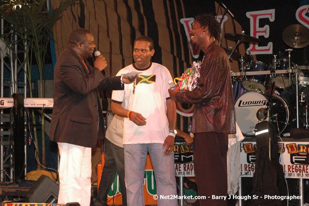 Kenyatta Hill @ Western Consciousness 2007 - Presented by King of Kings Productons - Saturday, April 28, 2007 - Llandilo Cultural Centre, Savanna-La-Mar, Westmoreland, Jamaica W.I. - Negril Travel Guide, Negril Jamaica WI - http://www.negriltravelguide.com - info@negriltravelguide.com...!